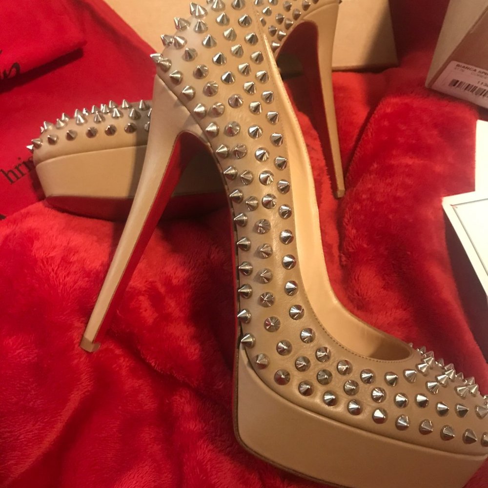 Louboutin Bianca silver spiked nappa heel